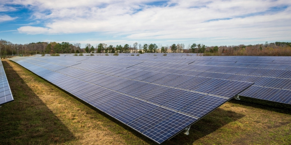 Огляд компанії Sun-energy: продаж сонячних батарей та послуги з автономного живлення